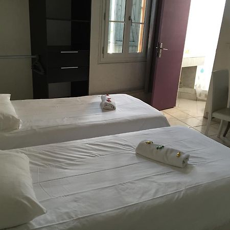 Hotel Restaurant Le 8 Mandelieu Dış mekan fotoğraf